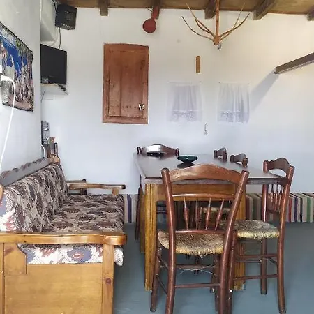 Tinas House * Кипос-Афиарти