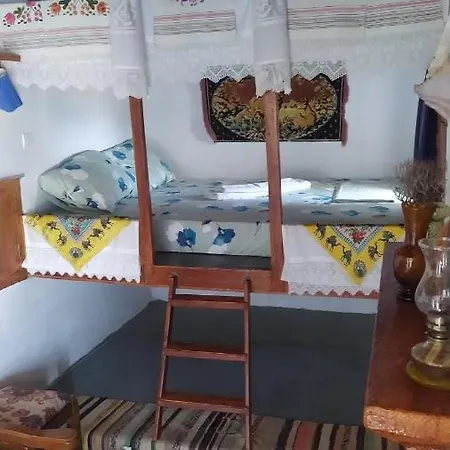 Semesterbostad Tinas House