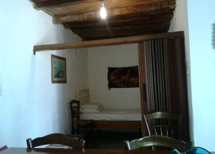 Tinas House بيت للعطل